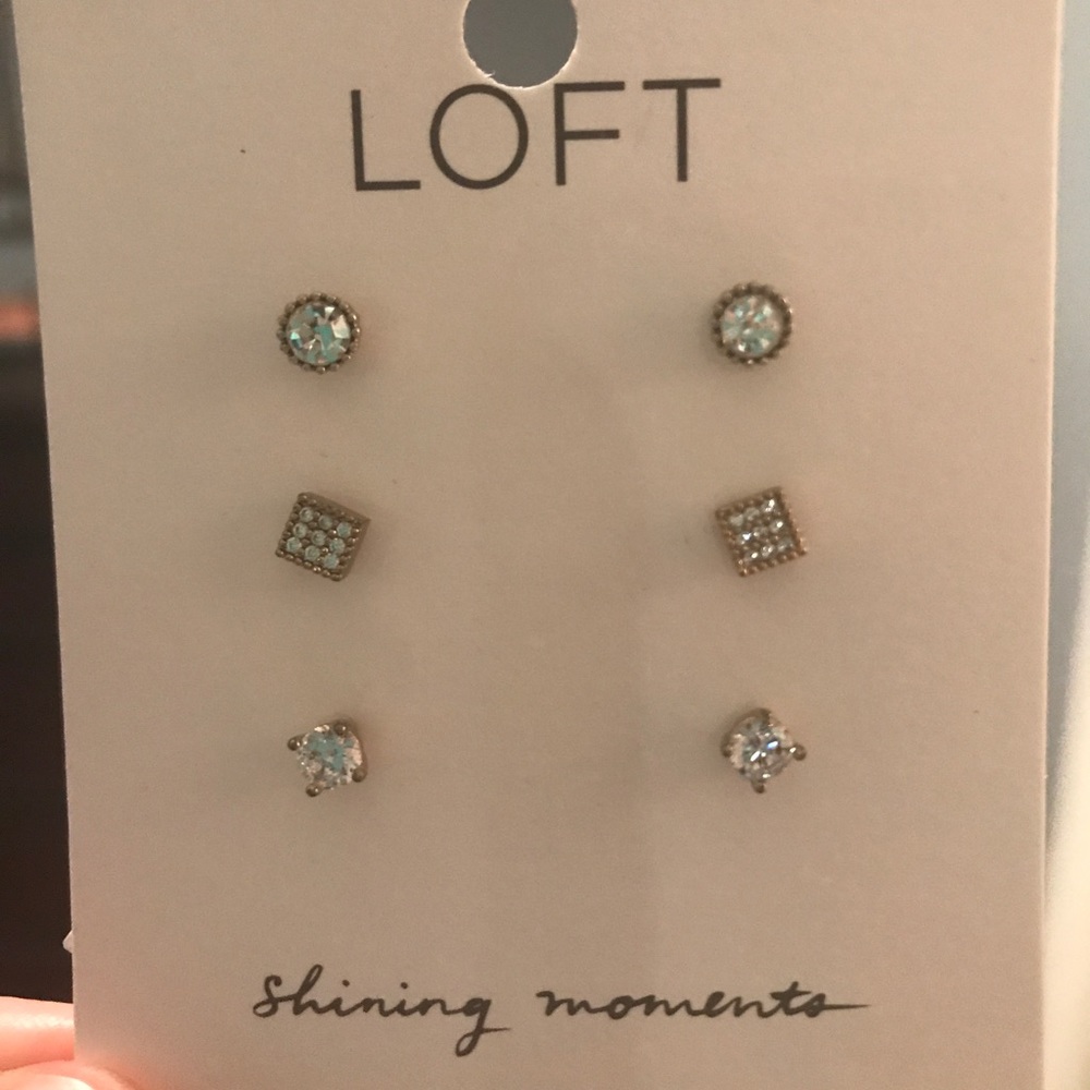 Loft stud earrings